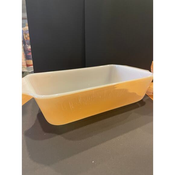 Fire King loaf baking pan - Picture 1 of 4